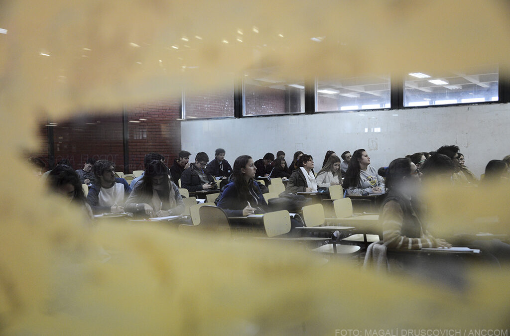 Estudiar en Buenos Aires está cada vez más lejos